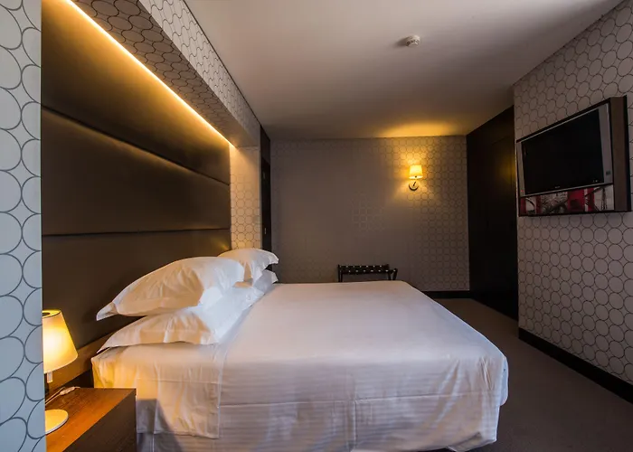 Palacio By The Editory Porto