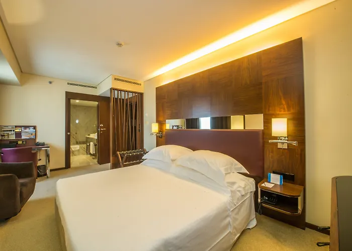 Otel Palacio By The Editory Porto