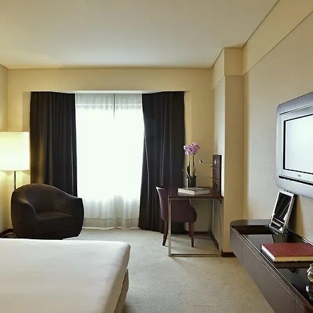 Hotel Palacio By The Editory Porto