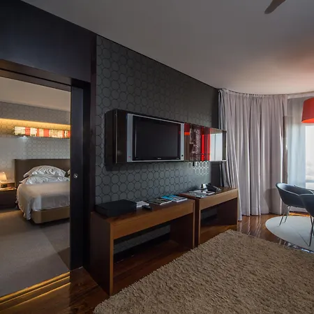Hotel Palacio By The Editory Porto