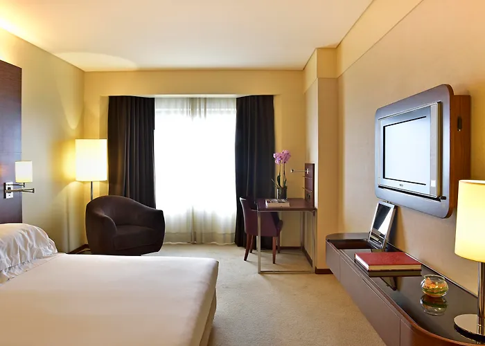 Palacio By The Editory 5* 포르투