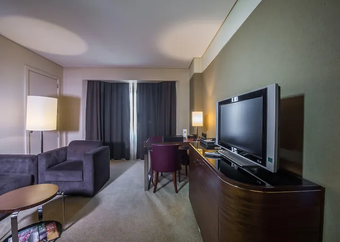 Palacio By The Editory